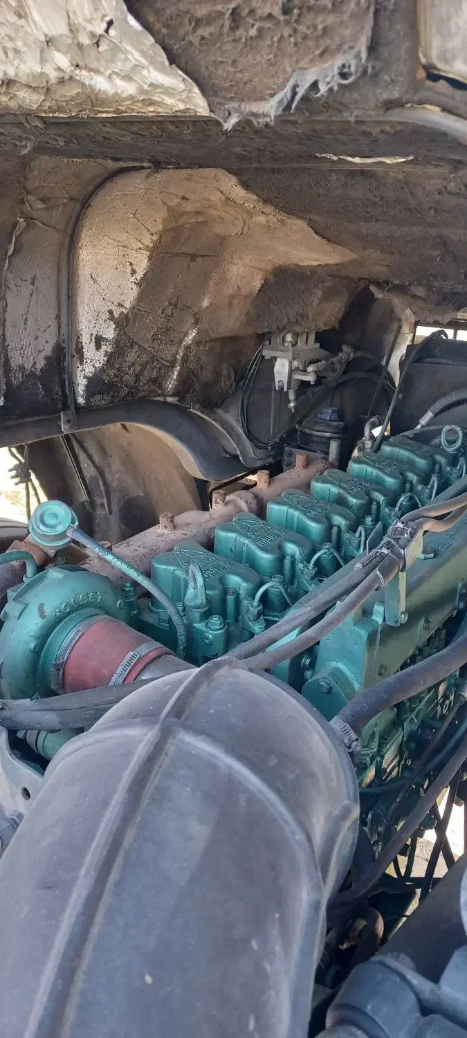 گشنده هوو|خودرو سنگین|هشتگرد, شهرک وحدت|دیوار