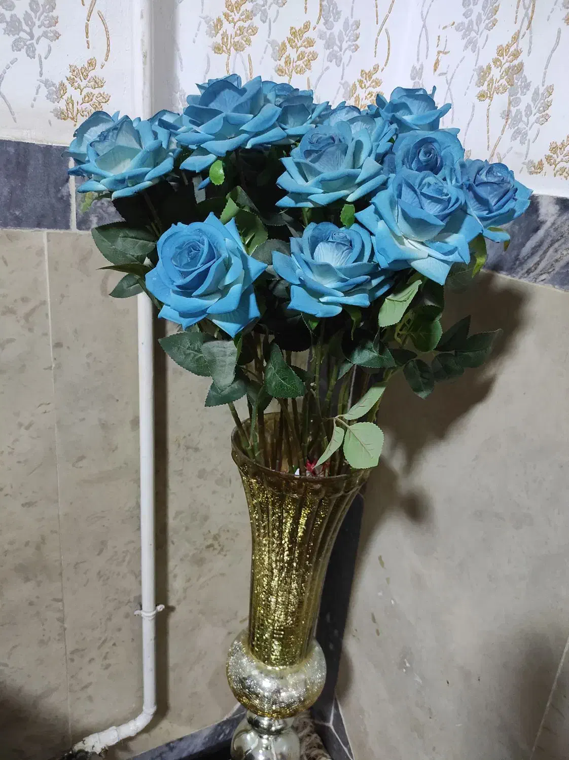 گل وگلدان|گل مصنوعی|کرمانشاه, |دیوار