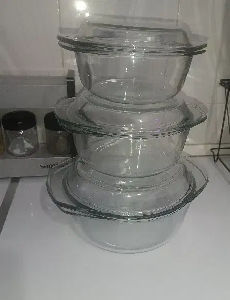 پیرکس|ظروف پخت‌وپز|گلبهار, شهر جدید گلبهار|دیوار