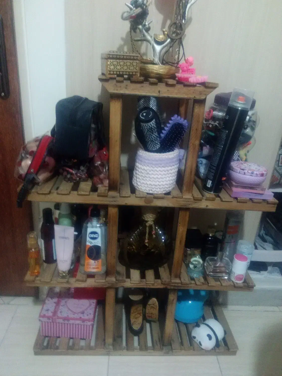 تخت خواب تک نفره|تخت و سرویس خواب|کرج, حصارک بالا|دیوار