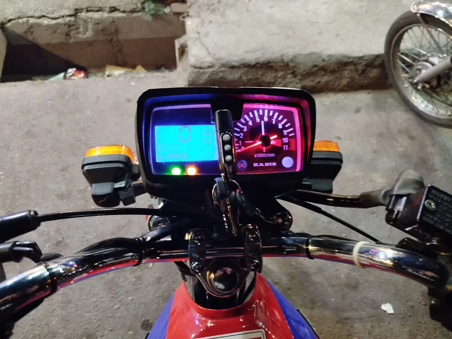 کبیر 150cc مدل 1404 تمیز|موتورسیکلت|شیراز, تندگویان|دیوار
