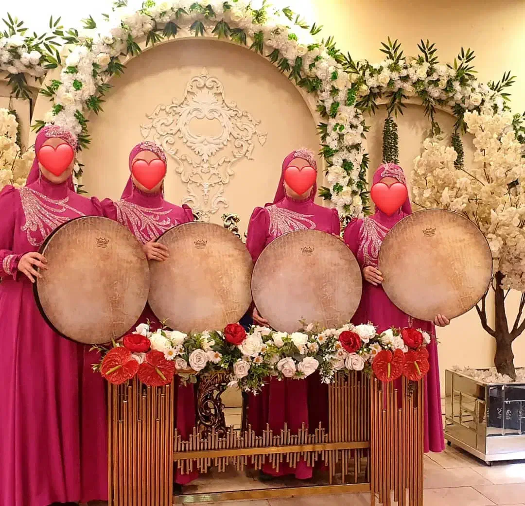 دف دفزن دفنوازی دف زن گروه دف مولودی مداح خانم|خدمات پذیرایی، مراسم|تهران, شهرک ولیعصر شمالی|دیوار