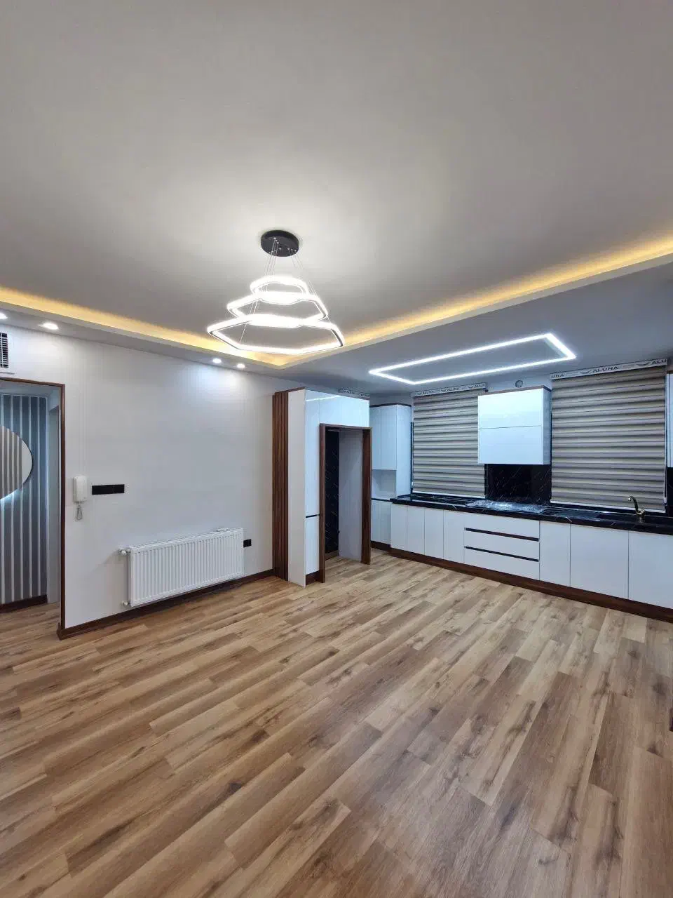 50متر تاپ لوکیشن /سندی/وامدار/کم واحد/اندیشه فاز|فروش آپارتمان|اندیشه, اندیشه فاز ۳|دیوار