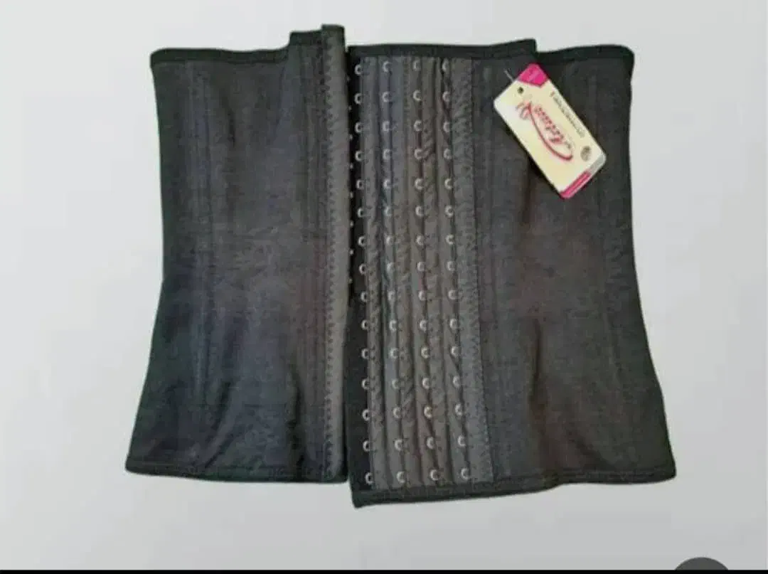 گن وشکم بند|لباس|آبادان, |دیوار