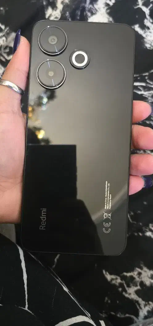 گوشی سالم|موبایل|اندیشه, اندیشه فاز ۴|دیوار