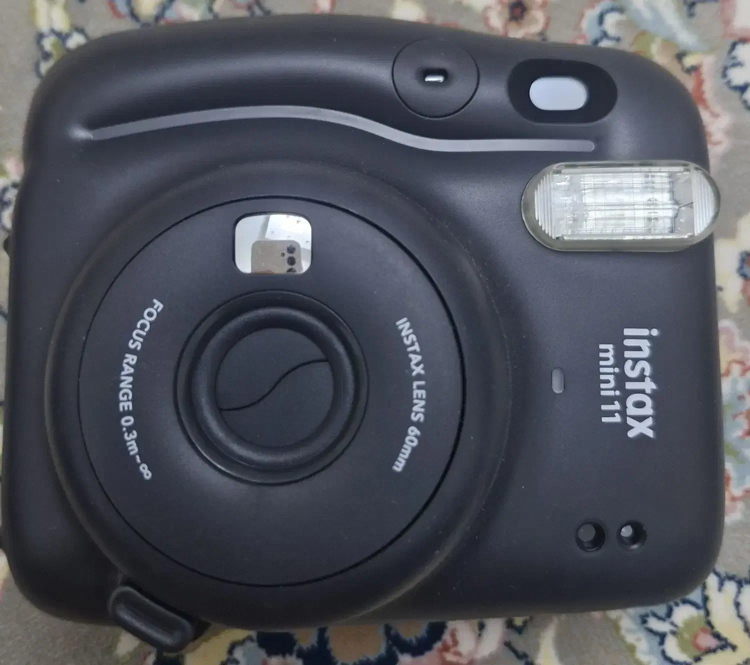 دوربین دیجیتال فوری و یک عدد اپل واچ|دوربین عکاسی و فیلمبرداری|ری, شهرک نظامی|دیوار