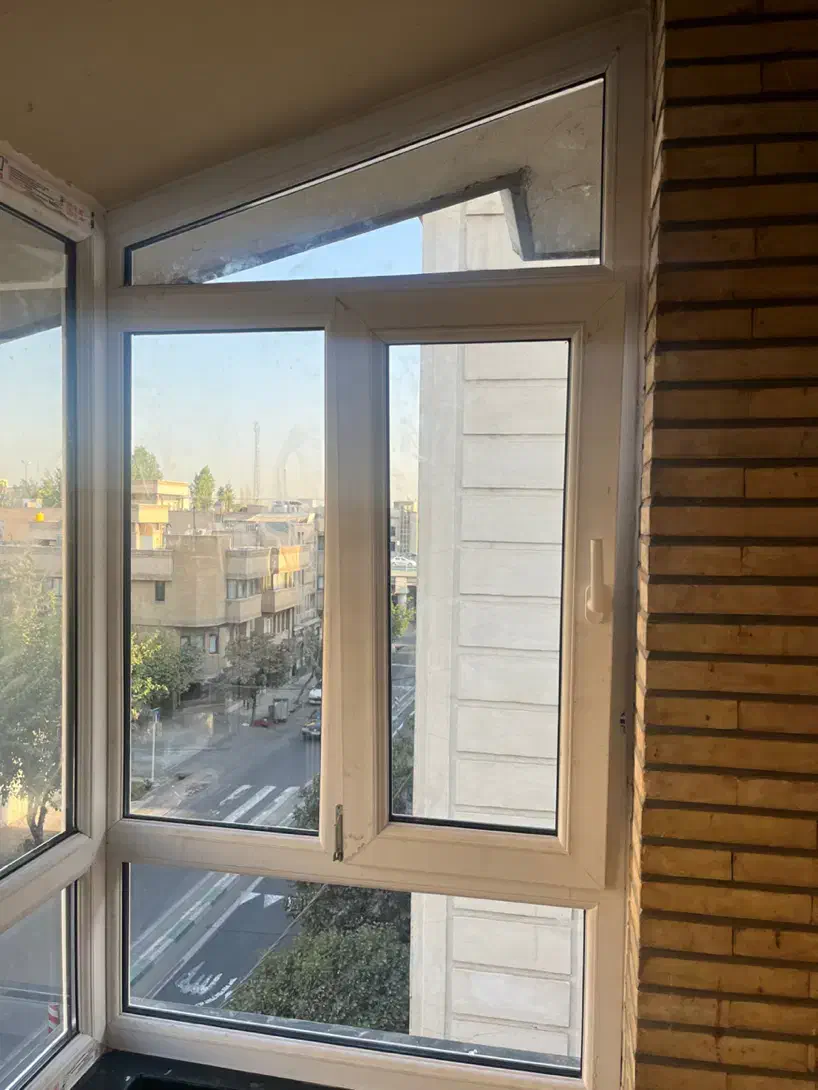 درب و پنجره دوجداره ا نصب و رگلاژ ۱ توری پلیسه|خدمات پیشه و مهارت|پردیس, فاز ۸|دیوار