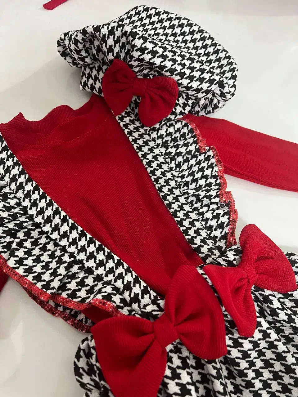 یلدایی سه تیکه دخترانه ژیله کلاه پیراهن|کفش و لباس بچه|تهران, صادقیه|دیوار