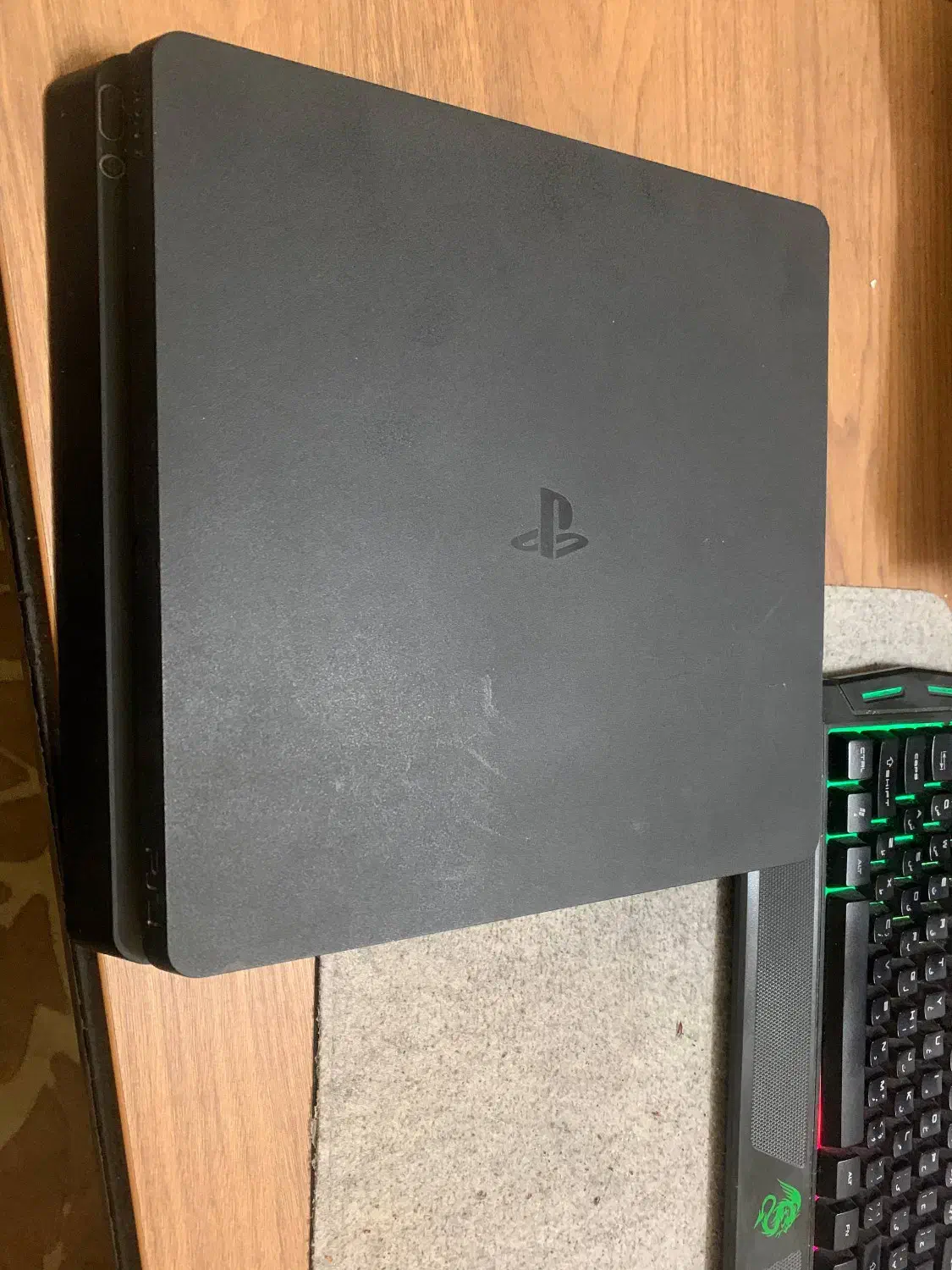 ps4  اسلیم ۵۰۰ گیگ|کنسول، بازی ویدئویی و آنلاین|اصفهان, ملک‌شهر|دیوار