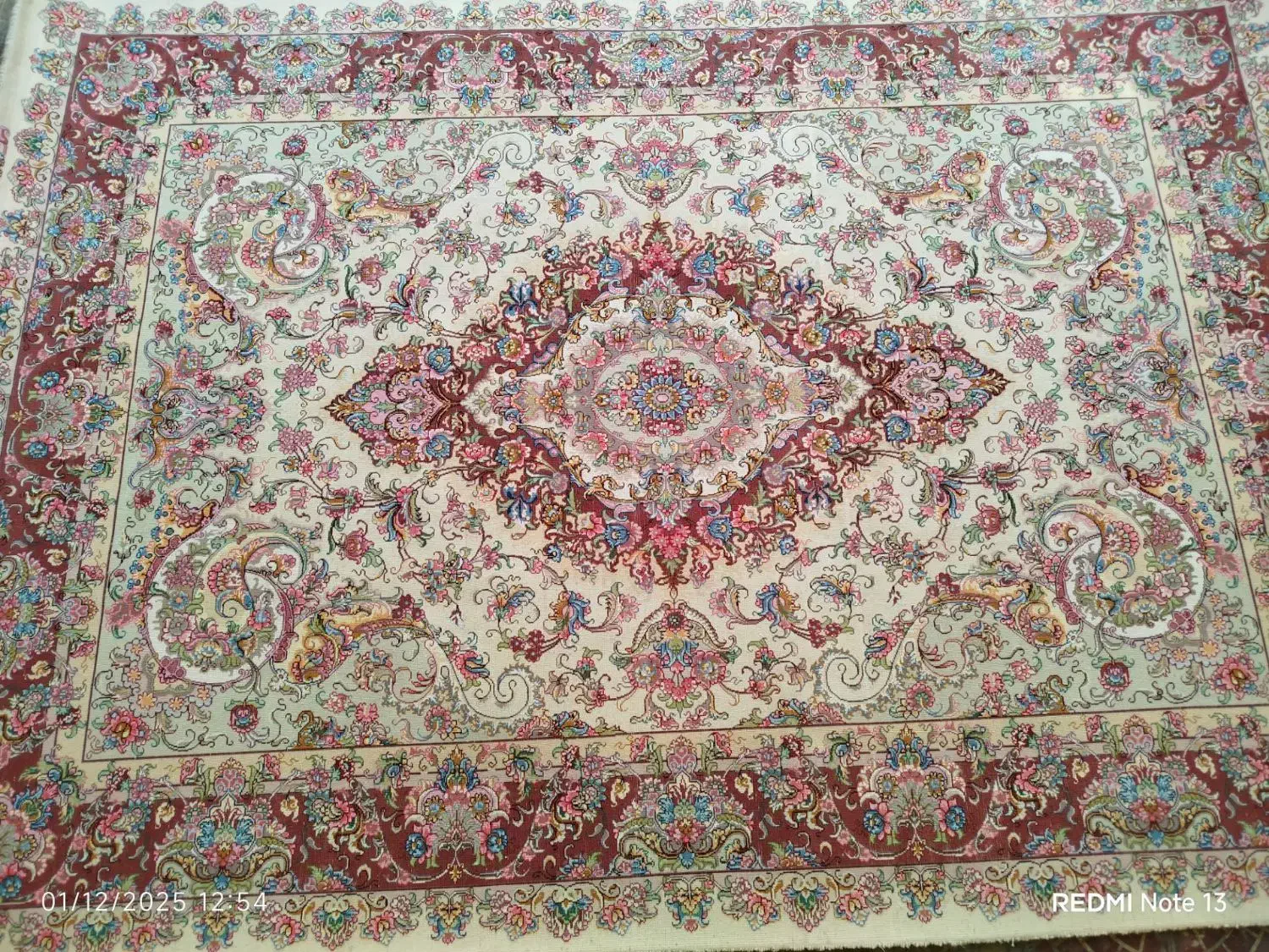 فرش|فرش|عجب شیر, |دیوار