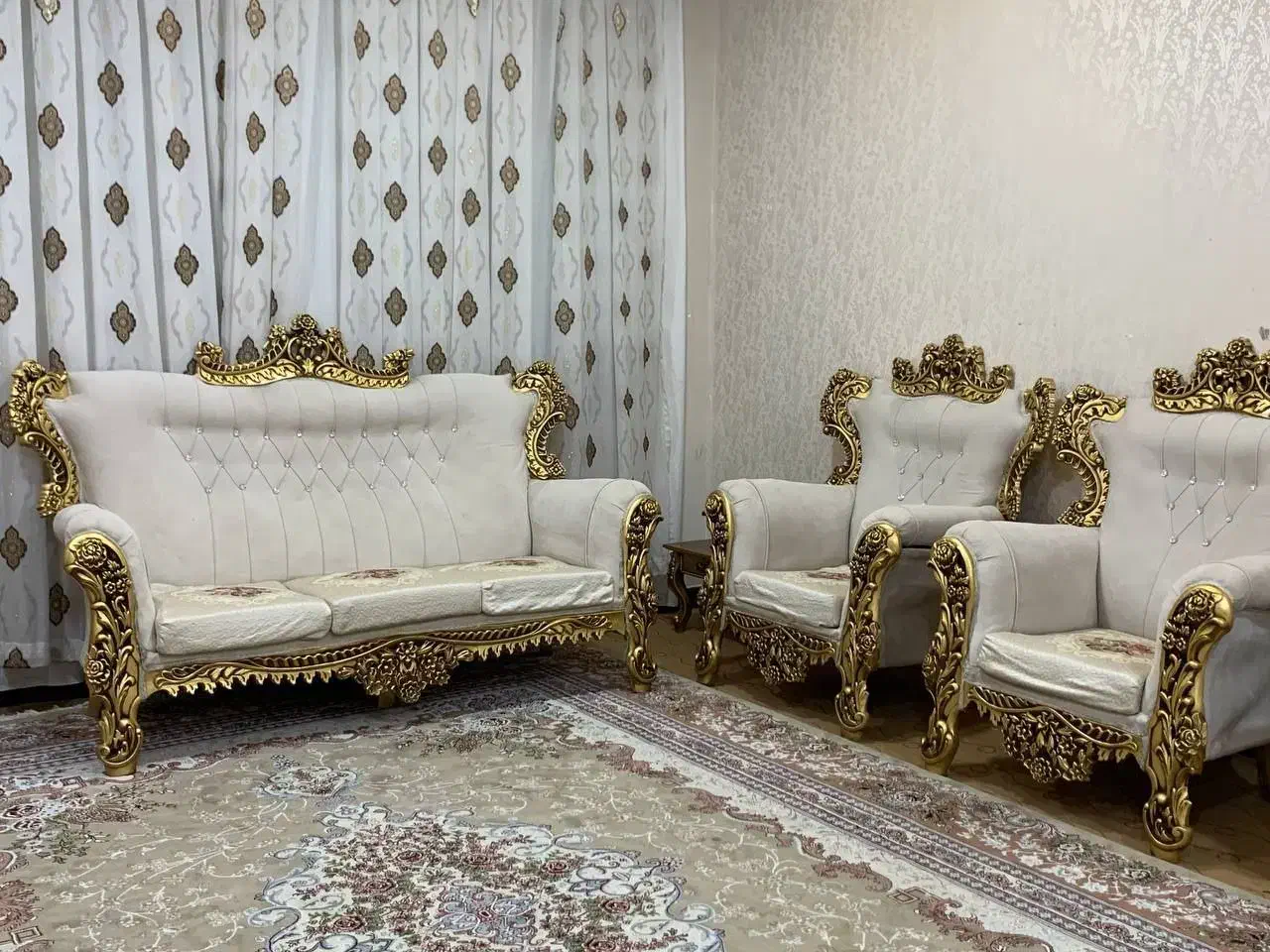 مبل سلطنتی|مبلمان خانگی و میز عسلی|مریوان, |دیوار