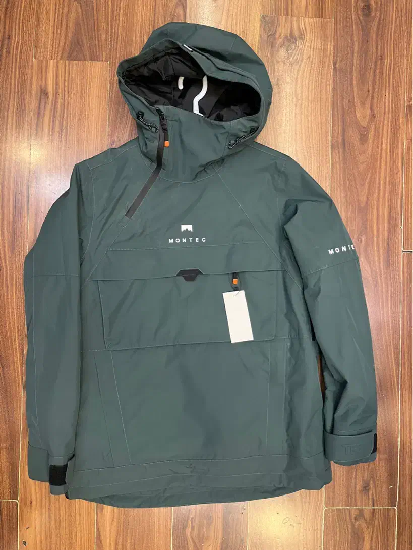 کاپشن اسکی Montec|ورزش‌های زمستانی|تهران, قبا|دیوار