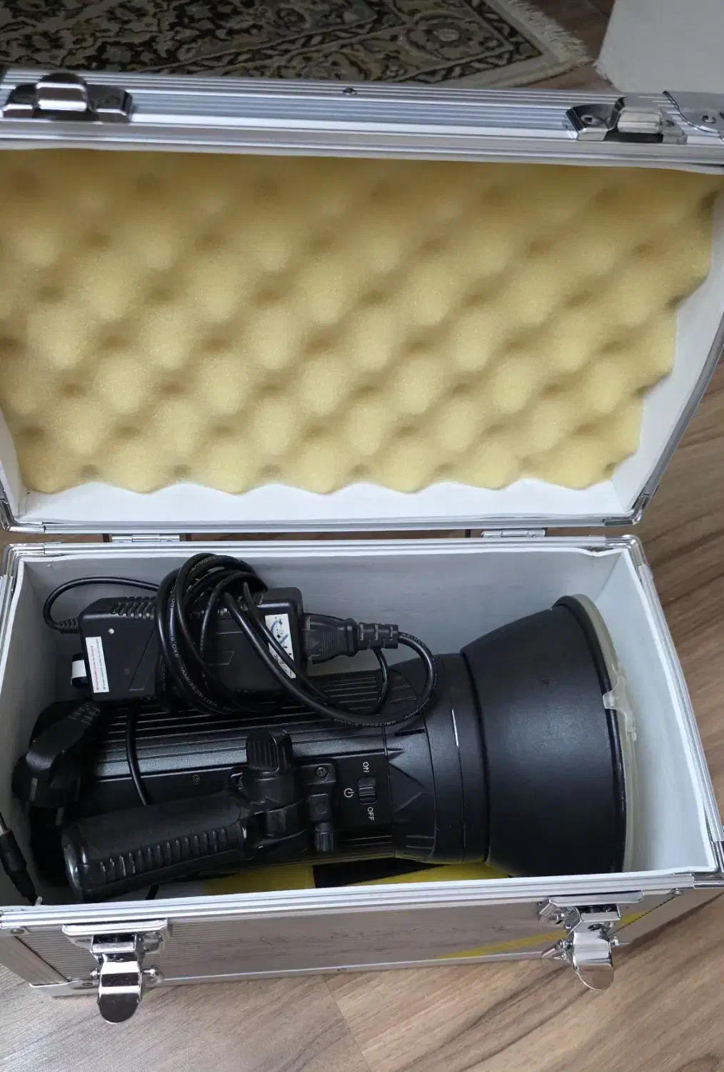 فلاش پرتابل نایس فتو|دوربین عکاسی و فیلمبرداری|مشهد, رضاشهر|دیوار