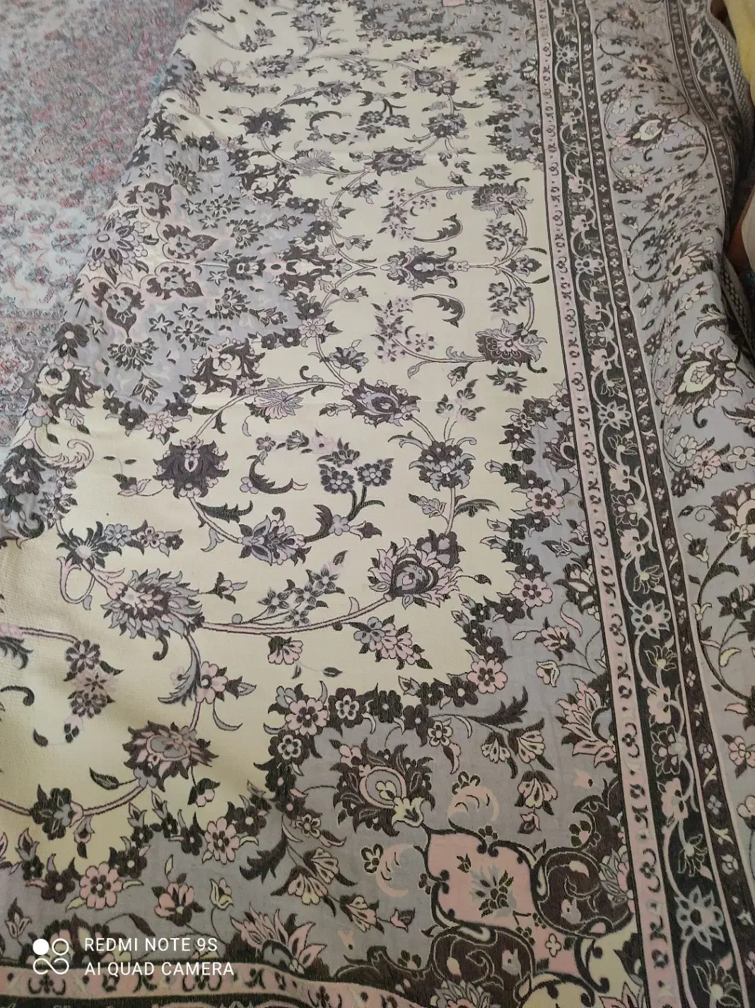 روفرشی بزرگ 3*4|روفرشی|گلبهار, شهر جدید گلبهار|دیوار