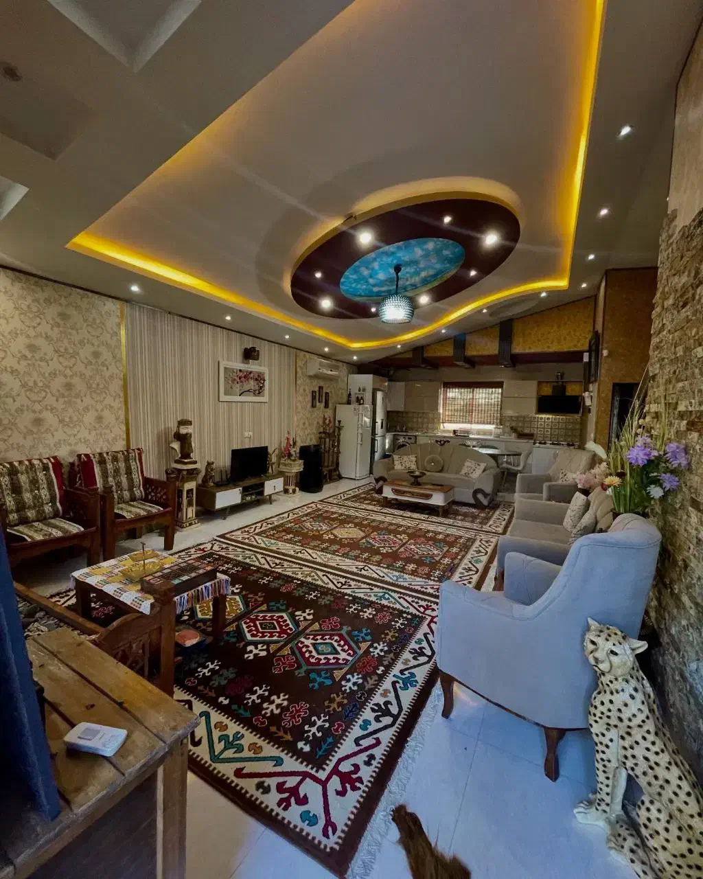 ویلا نیم پیلوت چند سال ساخت مبله کامل/اقساط ۱۲ ماه|فروش خانه و ویلا|چمستان, |دیوار