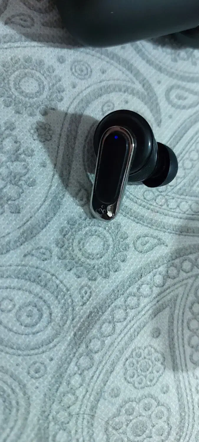 ایرپاد گم شده|لوازم جانبی موبایل و تبلت|تهران, لاله زار|دیوار