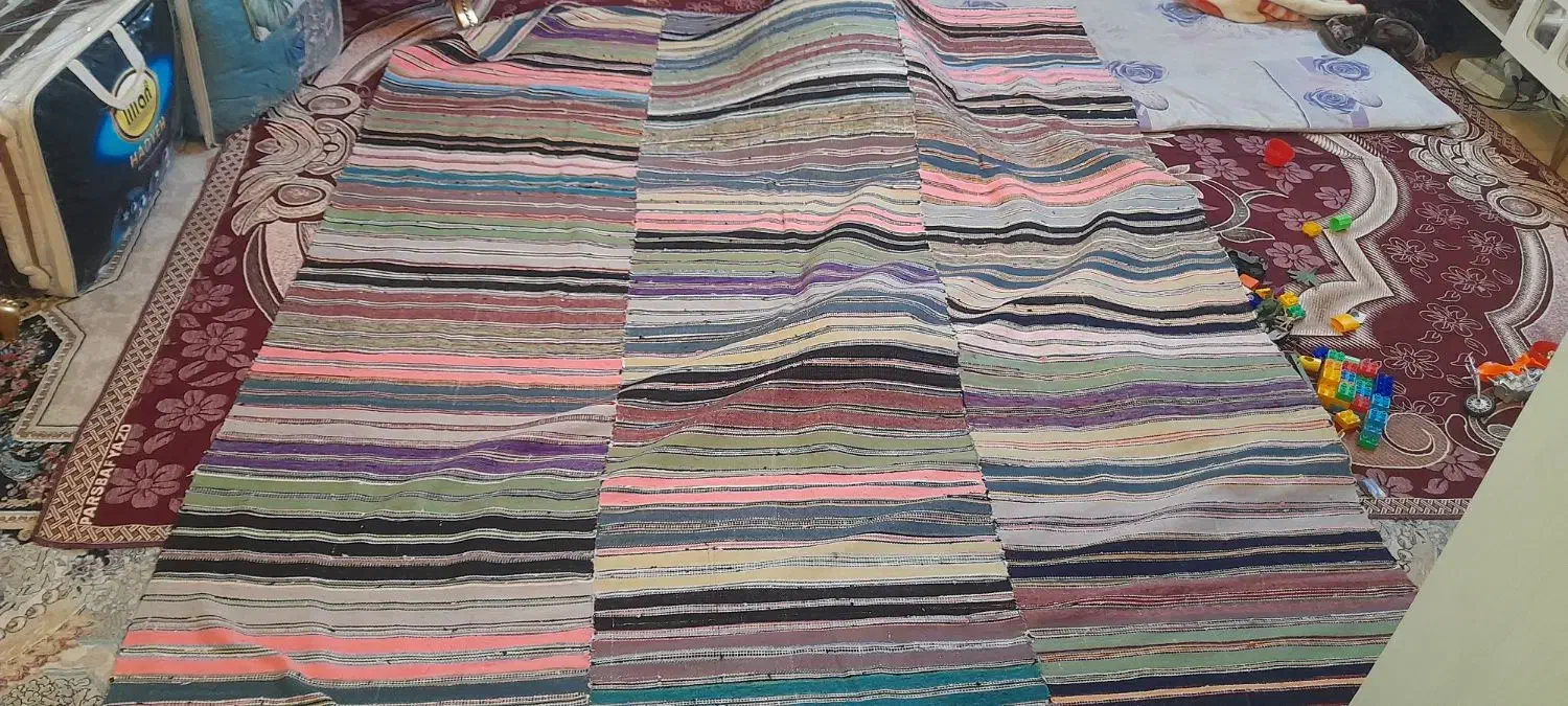 گلیم دستباف ۶ متری قدیمی|گلیم، جاجیم، گبه|مشهد, زمرد|دیوار