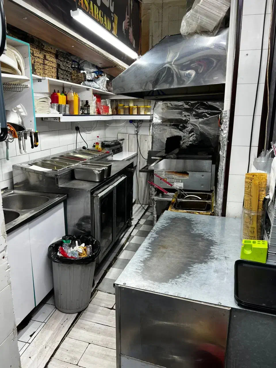 نیرو برای کار در اشپز خانه|استخدام خدمات فروشگاه و رستوران|بندر ماهشهر, |دیوار