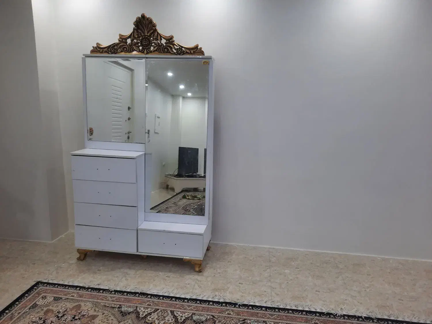 خانه و آشپزخانه|آینه|اهواز, کیان اباد|دیوار