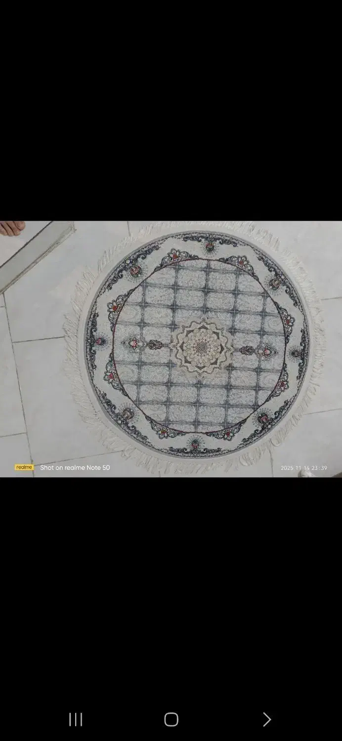 فرش گرد 1در 1در حد نو|فرش|اندیشه, اندیشه فاز ۱|دیوار