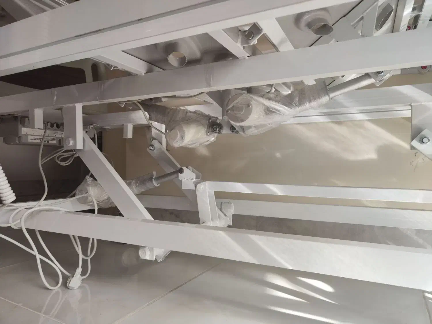 تخت برقی|آرایشی، بهداشتی، درمانی|مشهد, هنرور|دیوار