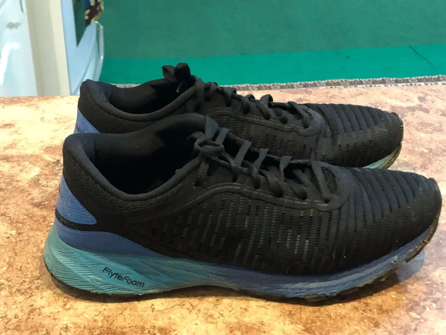 کفش اورجینال|کیف، کفش، کمربند|شاهین دژ, |دیوار