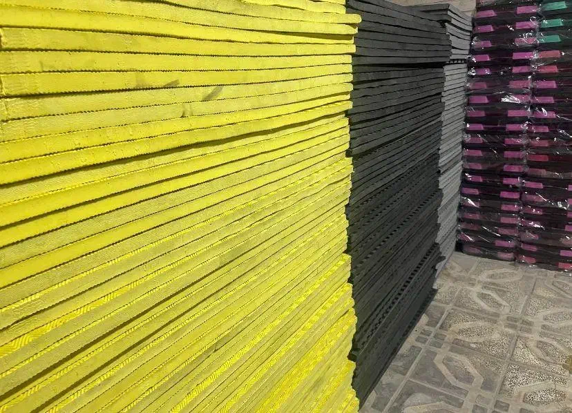 کفپوش تاتامی گرانول کف پوش باشگاهی بدنسازی|تجهیزات ورزشی|تهران, منیریه|دیوار