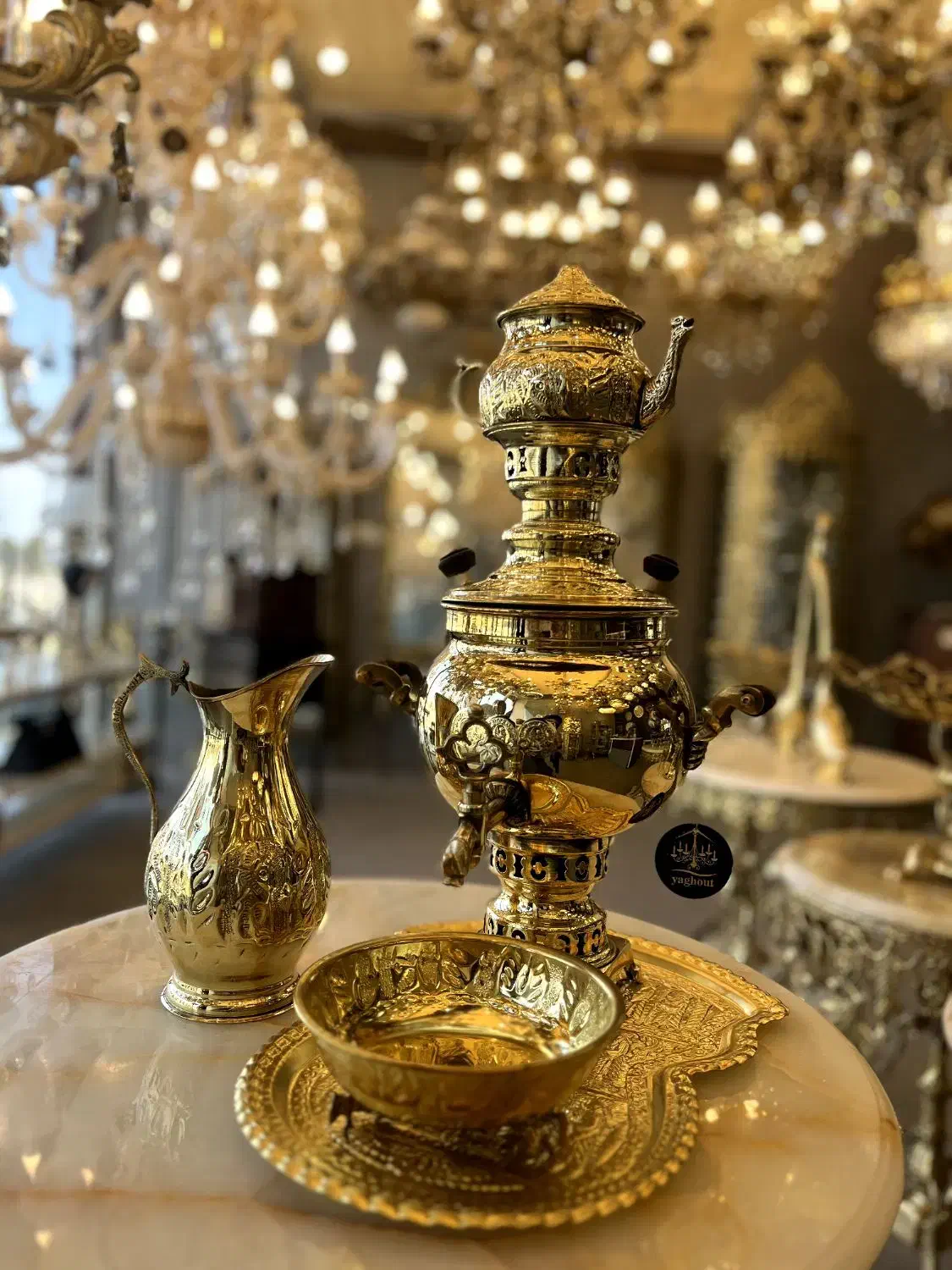 مجسمه برنز|کلکسیون اشیاء عتیقه|کاشان, فاز ۱ ناجی آباد|دیوار