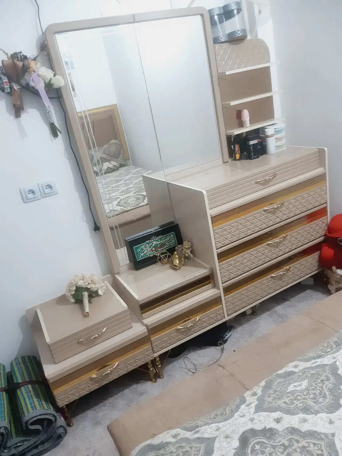 تخت خواب نو|تخت و سرویس خواب|باوی, |دیوار