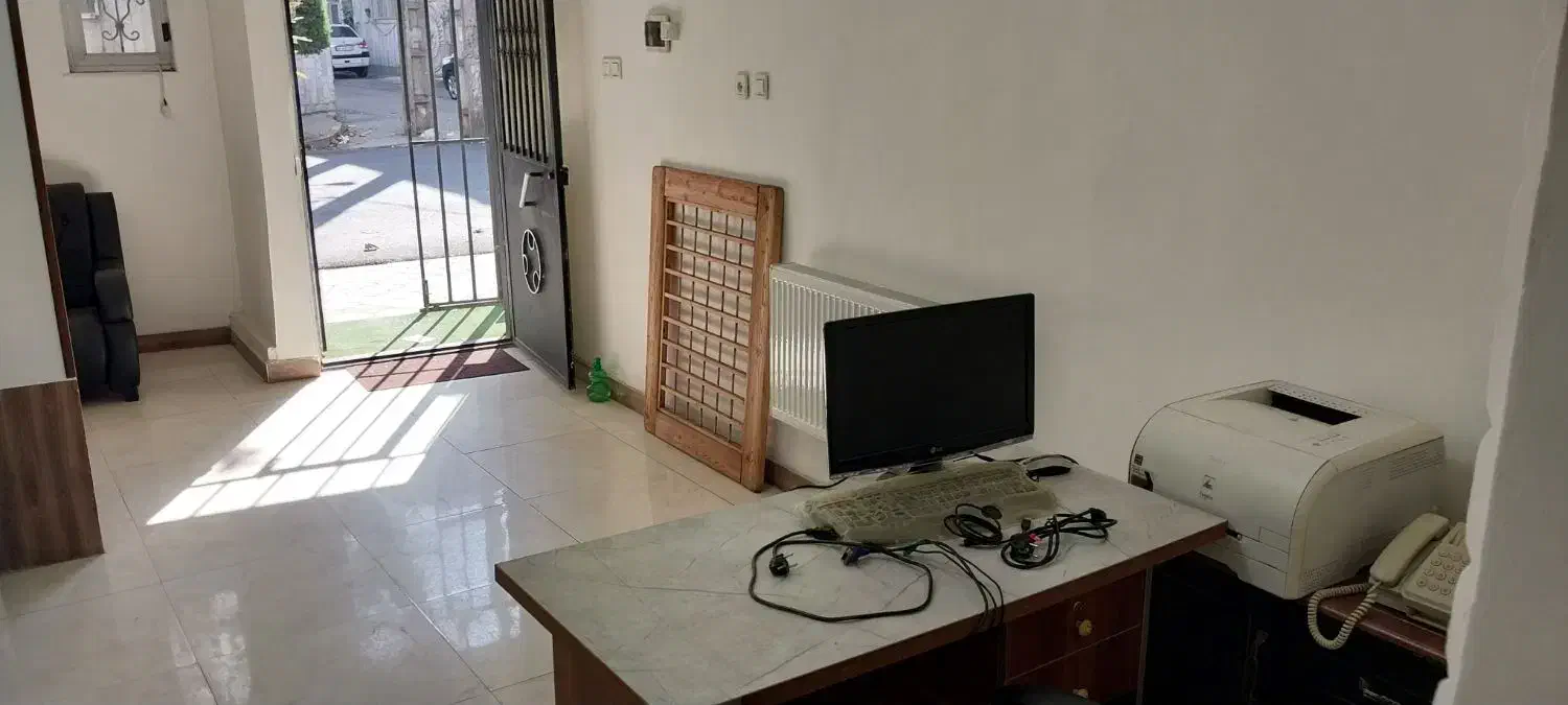 اجاره دفتر کار برای سالن زیبایی و یا کافه رستوران|اجارهٔ دفتر کار، اتاق اداری، مطب|لاهیجان, کوی خزر|دیوار