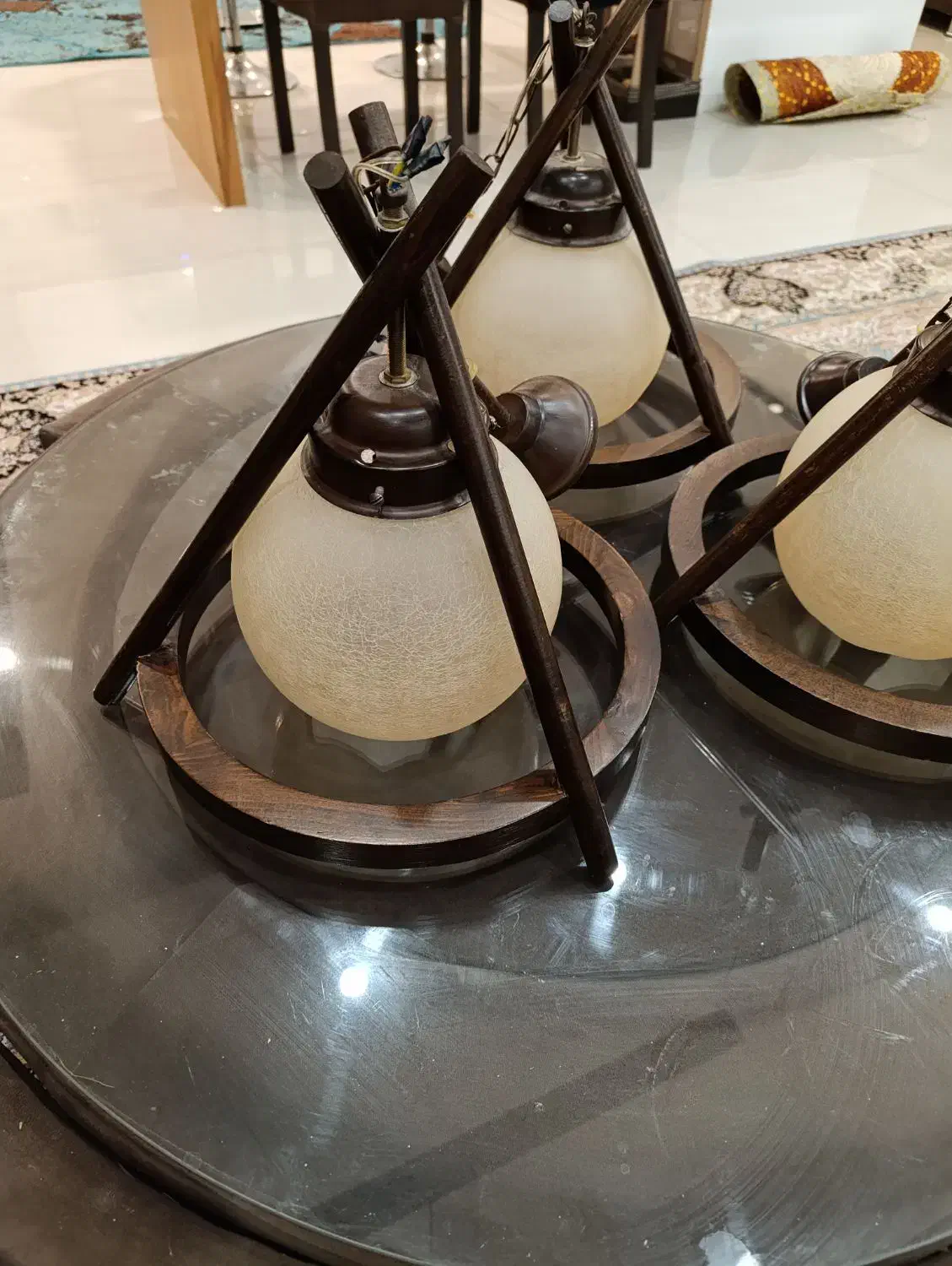 لوستر|لوستر و چراغ آویز|شیراز, قدوسی غربی|دیوار