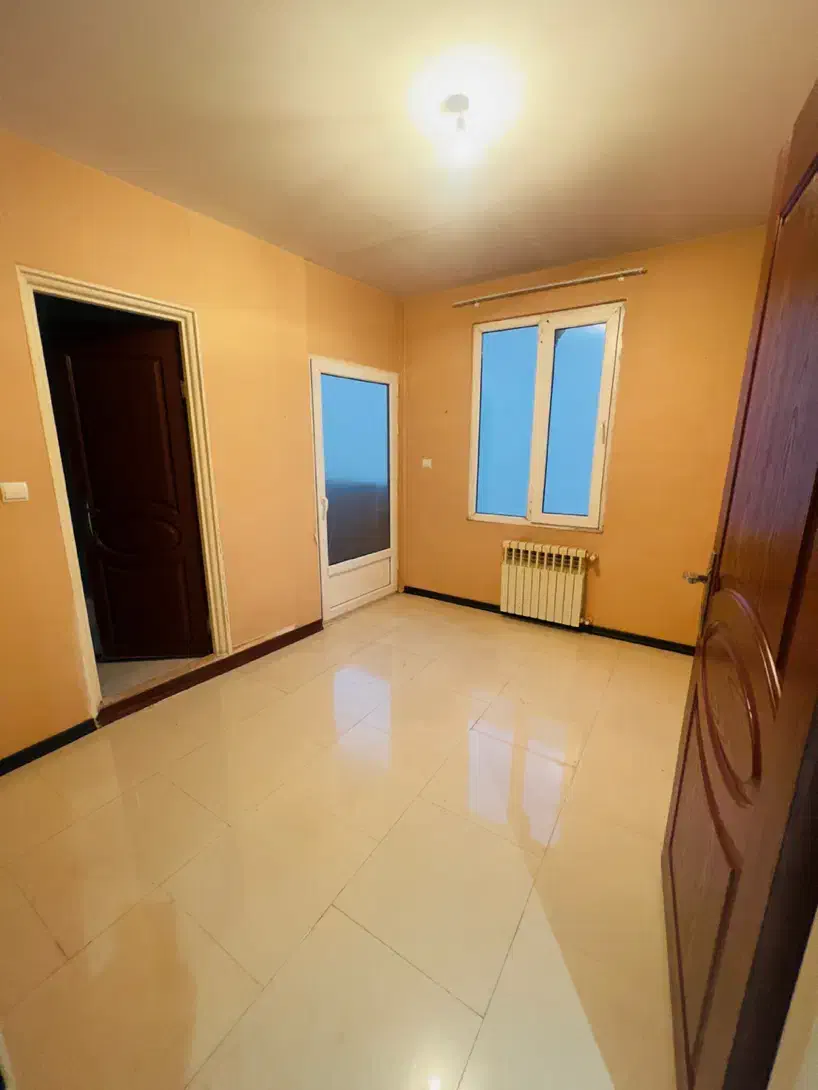 آپارتمان ۶۸ متر ویو دار جنت آباد مرکزی