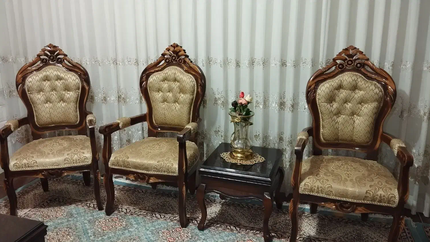 مبل|مبلمان خانگی و میز عسلی|قم, چهل درخت‎|دیوار