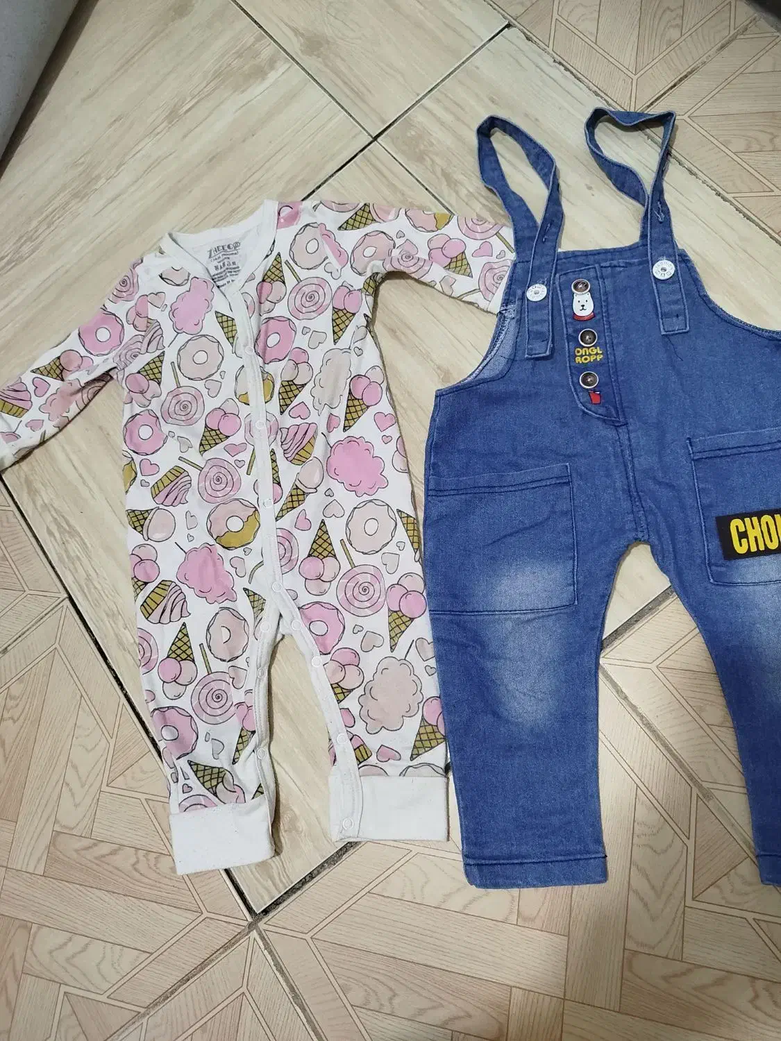 لباس .اسباب بازی.کفش رایگان درصورت خرید ست کالسکه|اسباب و اثاث بچه|لاهیجان, طالقانی|دیوار