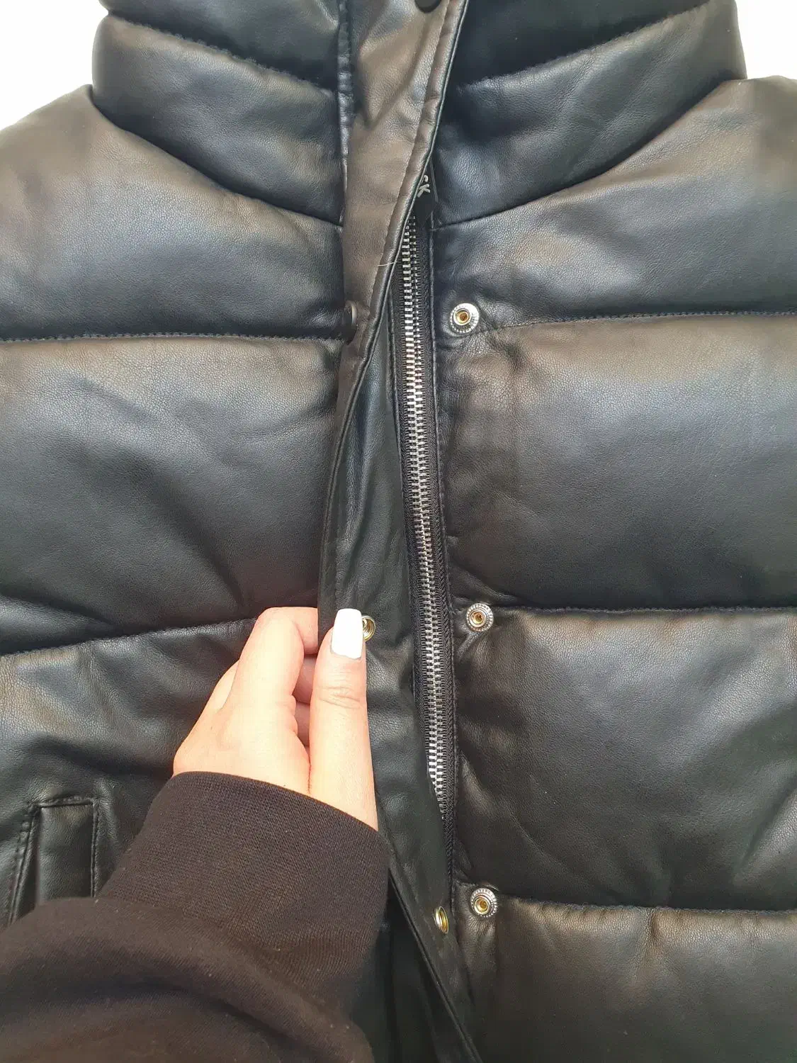 پافر جکت چرم از برند بریشکا اصل و نو|لباس|اصفهان, شیخ طوسی|دیوار