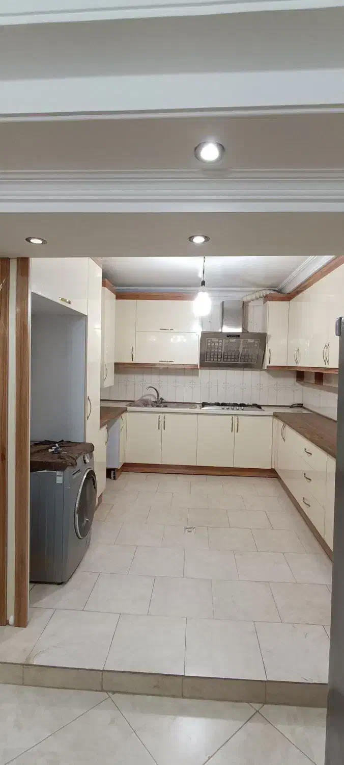 کابینت آشپزخانه.کمد دیواری.پنجره های pvcدرب چوبی|مصالح و تجهیزات ساختمان|قرچک, باقرآباد|دیوار