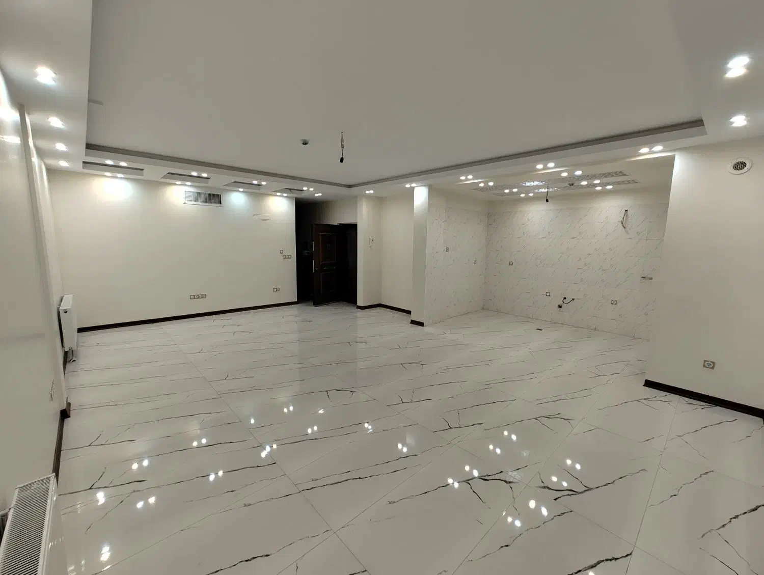 100متری/دو خواب/کلید نخورده