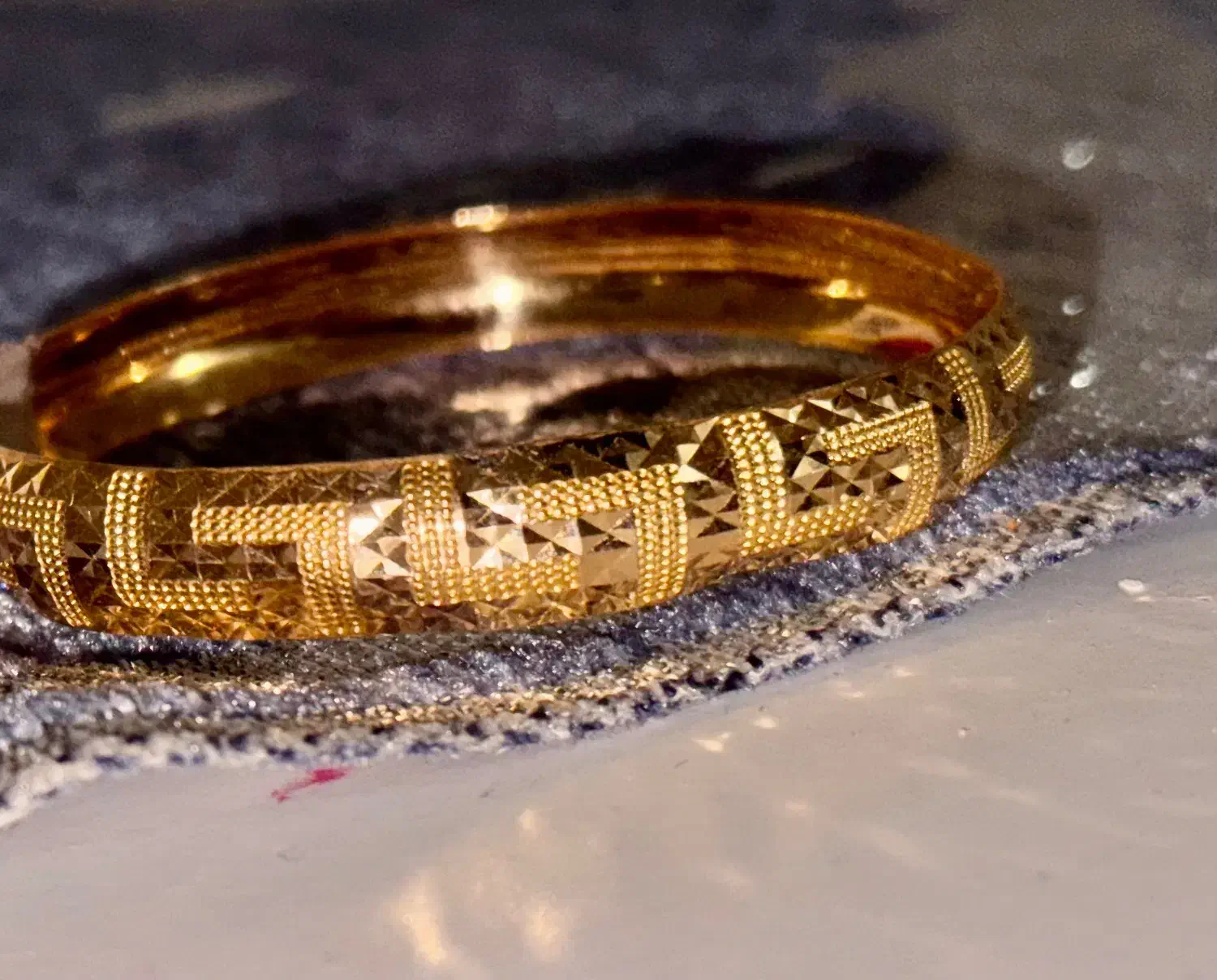 طلا ۱۰۰ بالا تابلو|جواهرات|بروجرد, |دیوار