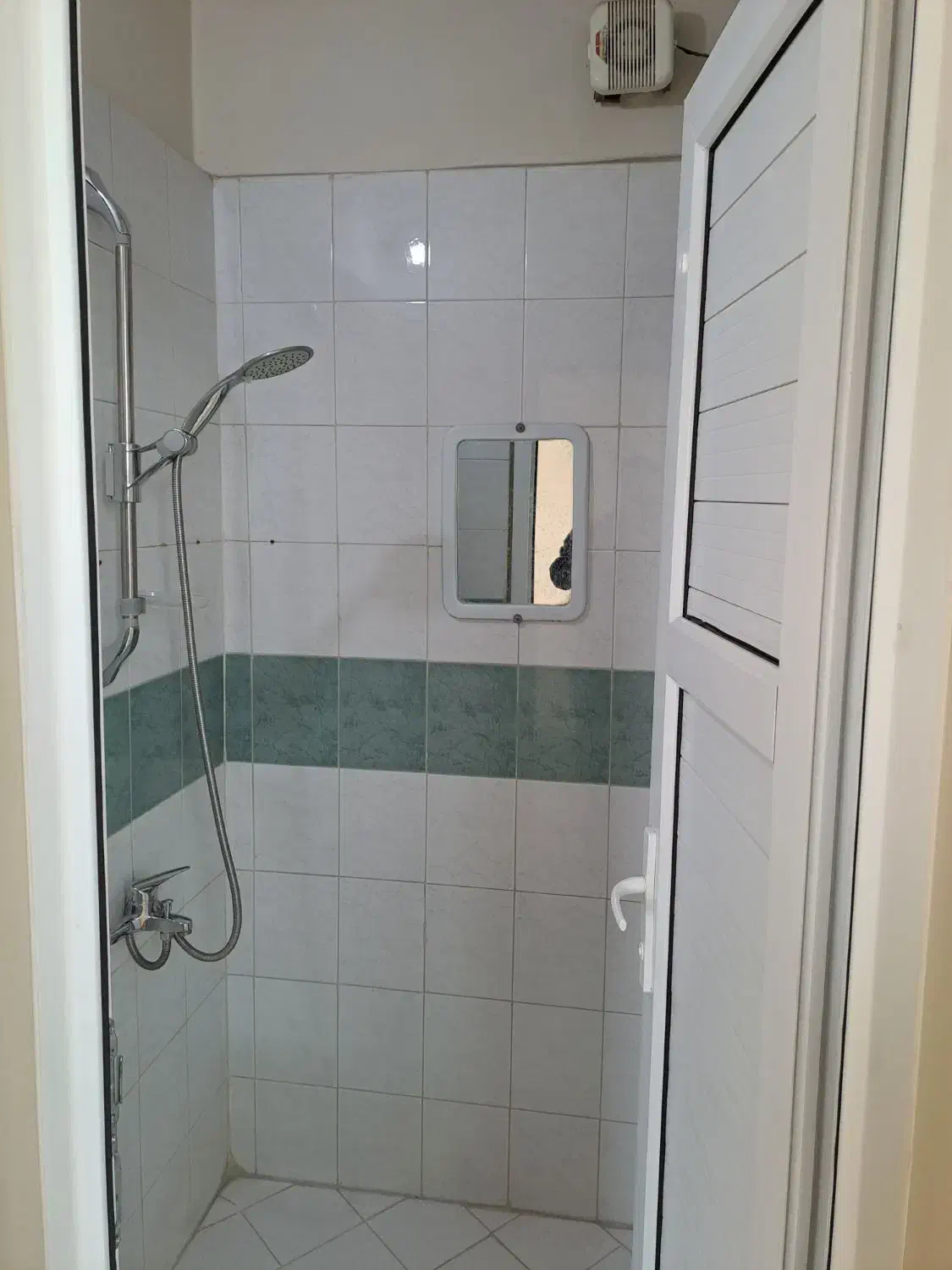 رهن کامل ۵۰متری  در یافت آباد