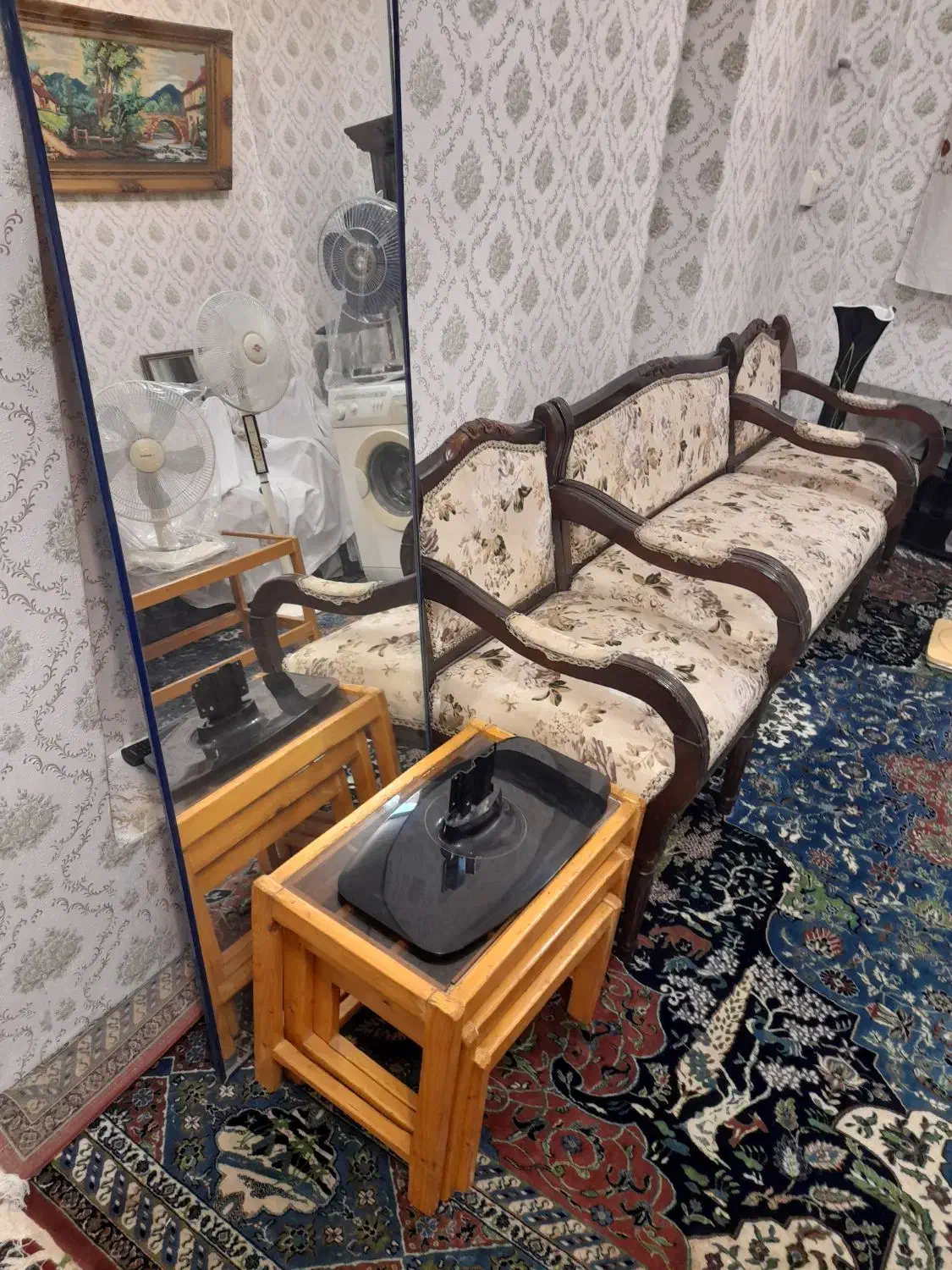 یک دست مبل هفت نفره کاملا سالم|مبلمان خانگی و میز عسلی|ساری, |دیوار