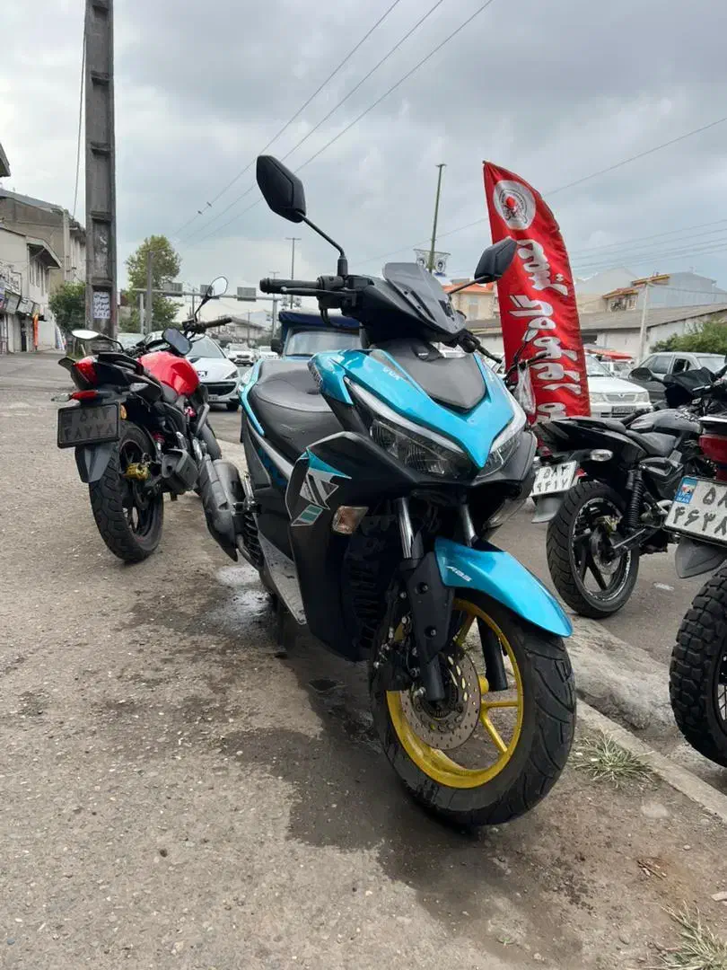 ایروکس هوا خنک ۱۴۰۲|موتورسیکلت|رشت, فلسطین|دیوار