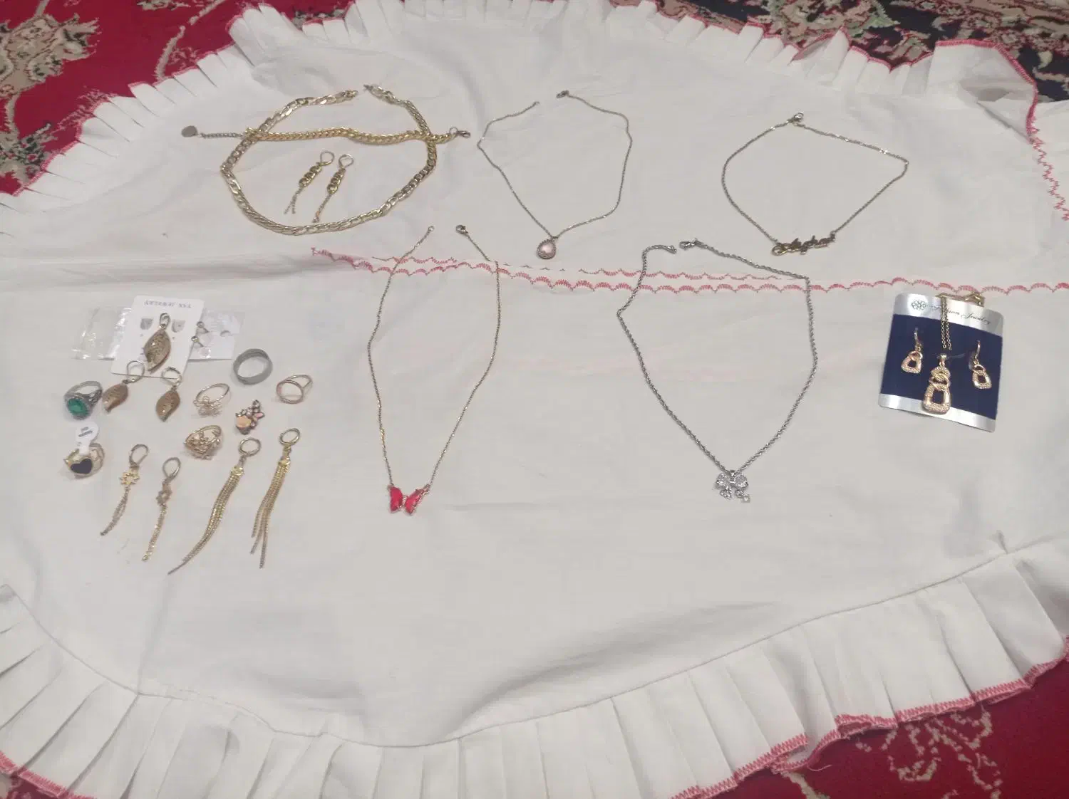 بدلیجات|بدلیجات|قم, وادی السلام|دیوار