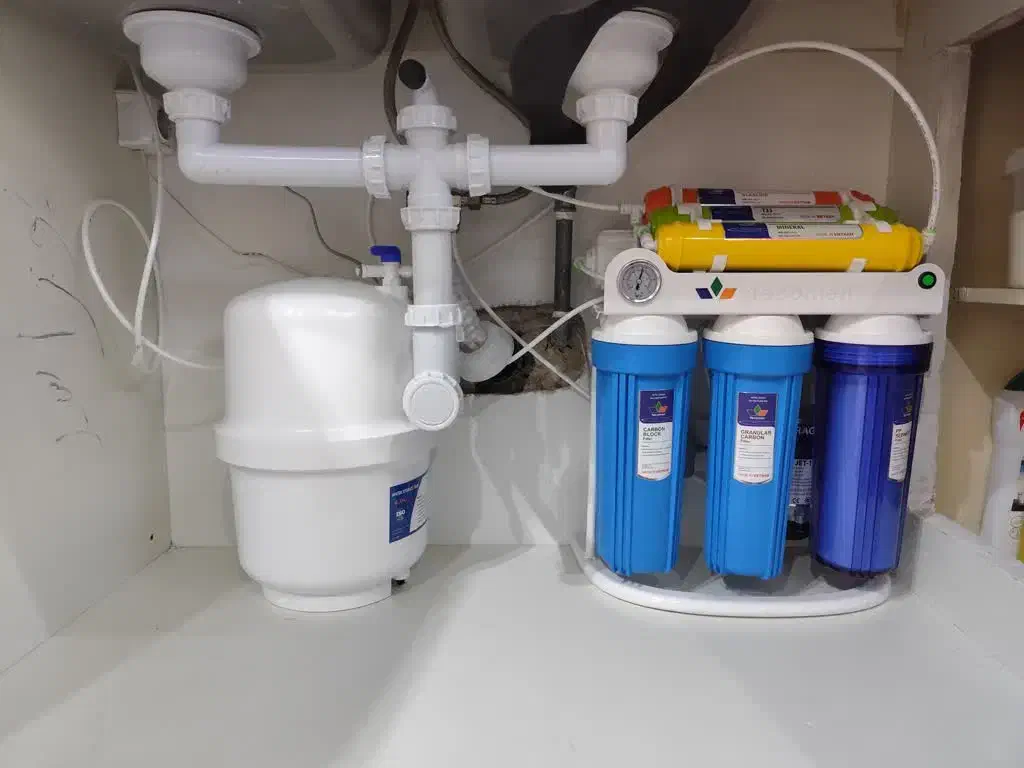 نصب سرویس تعمیر تعویض فیلتر دستگاه تصفیه آب تسفیه|خدمات پیشه و مهارت|تهران, ستارخان|دیوار