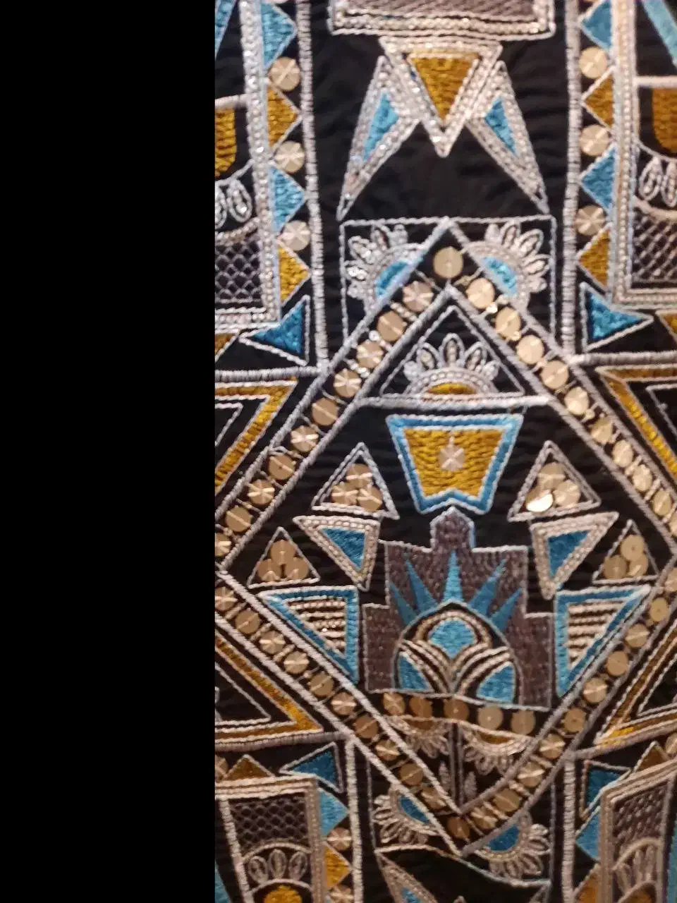 لباس سنتی ابیانه|لباس|مشهد, دانشجو|دیوار