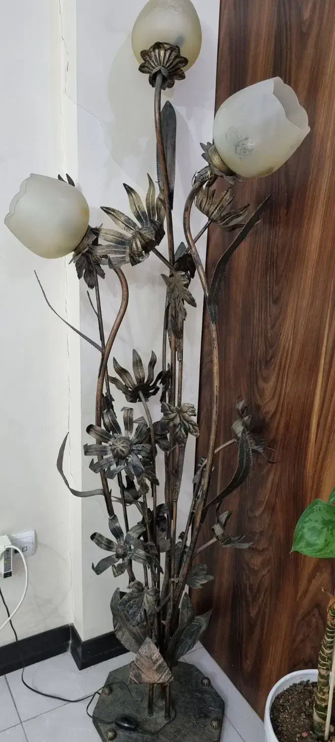 آباژور ایستاده|چراغ خواب و آباژور|تهران, افسریه شمالی|دیوار