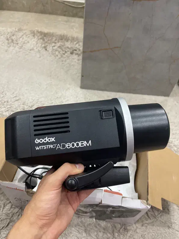 فلاش عکاسی پرتابل ۶۰۰ ژول گودکس|دوربین عکاسی و فیلمبرداری|مشهد, توس (بلوار توس)|دیوار