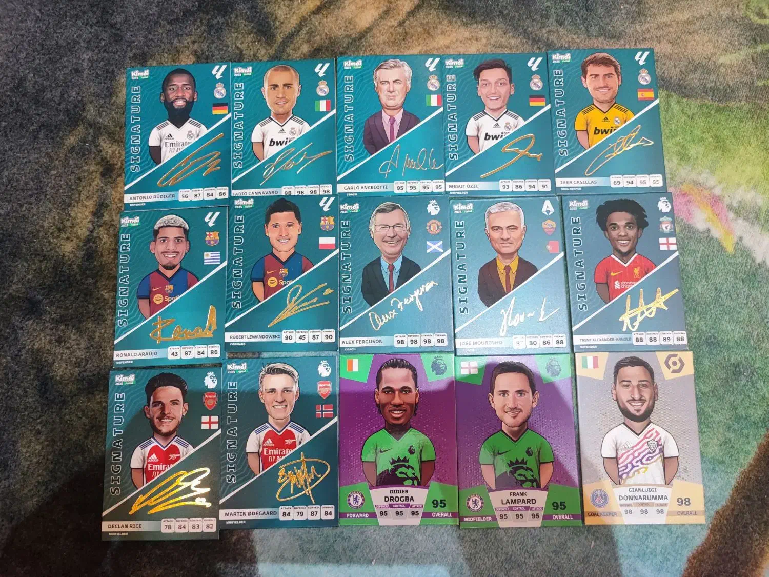 ۱۳۰ تا کارت کیمدی و ۱۱۷ تا برچسب و ۴۳ تا ادمک|کلکسیون و سرگرمی|اصفهان, شهرستان|دیوار