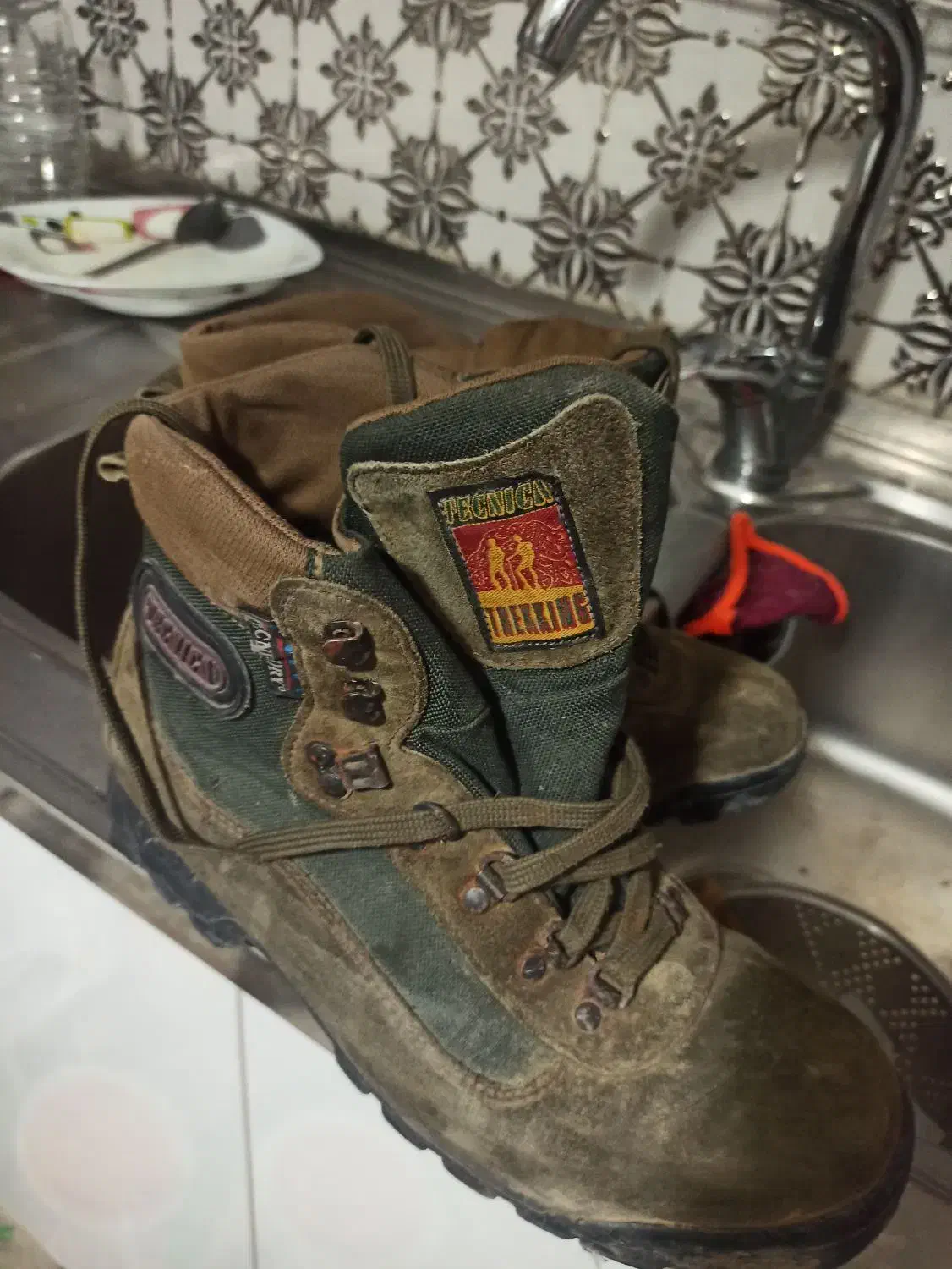 نیم پوت تکنیکا اصلی|کیف، کفش، کمربند|اندیشه, اندیشه فاز ۲|دیوار