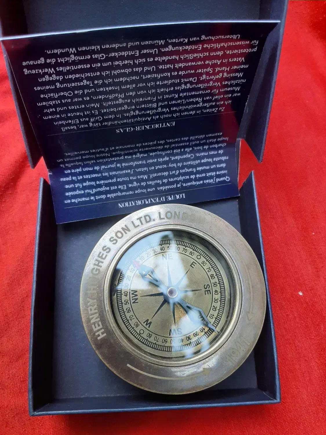 قطب نما قدیمی آنتیک|کلکسیون اشیاء عتیقه|هشتگرد, شهرک راه آهن|دیوار