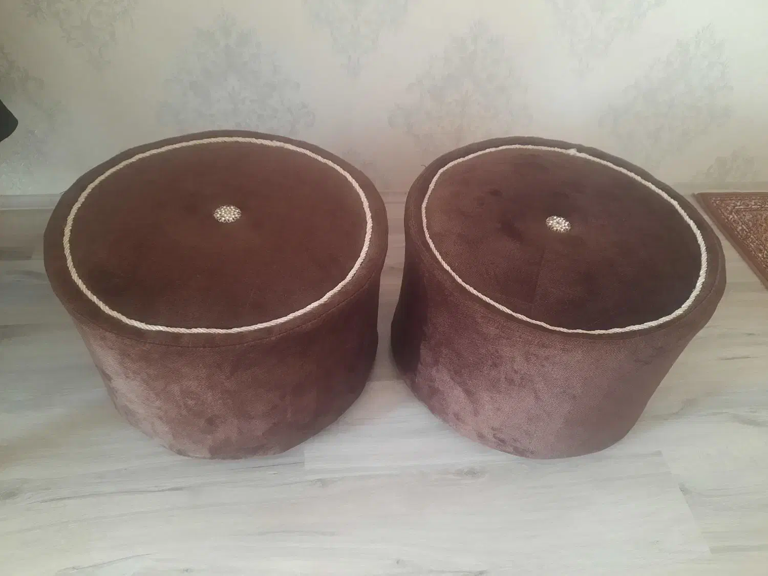 جلو مبلی|مبلمان خانگی و میز عسلی|خوی, |دیوار